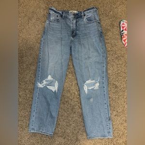 Abercrombie Curve Love mom jeans